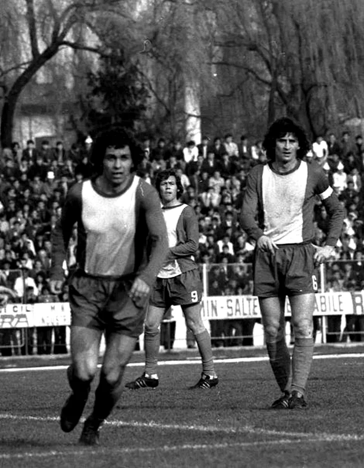 Cornel Dinu alături de Florea Dumitrache și Mircea Lucescum tripleta de aur a lui Dinamo în anii '70, când nicio echipă nu „sufla” pe stadionul din Șoseaua „Ștefan cel Mare”