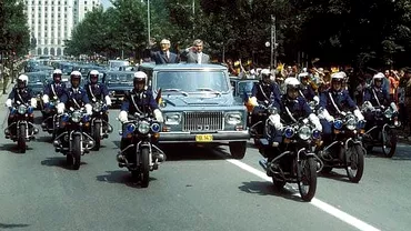 Ce sa intamplat cu limuzinele ARO ale lui Nicolae Ceausescu Una dintre masini a ajuns pe mana unui om de afaceri controversat Galerie foto  Video