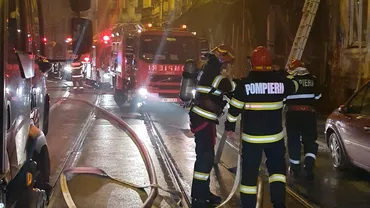 Incendiu la o cladire de pe Calea Mosilor din Capitala Pompierii au intervenit de urgenta Update