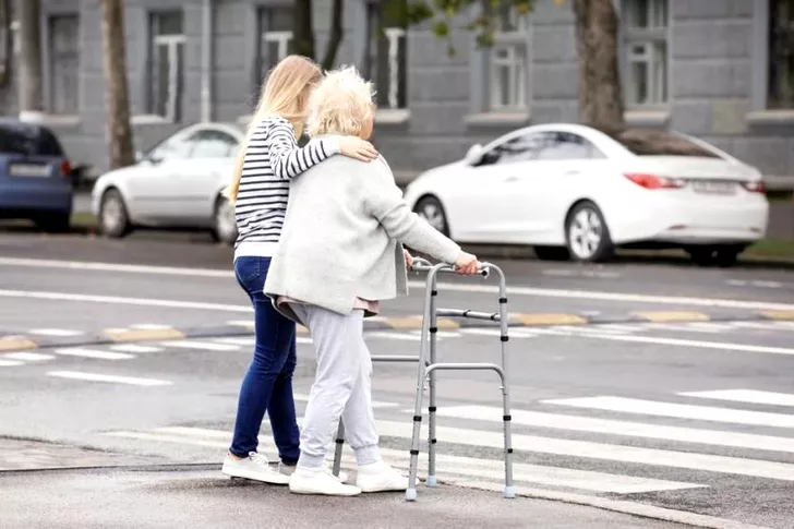 În ce condiții vor putea beneficia românii de pensii de invaliditate. Sursa foto: gds.ro