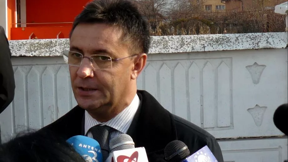 Directorul CE Oltenia dat jos din functie cu forta Daniel Burlan demis de Consiliul de Supraveghere