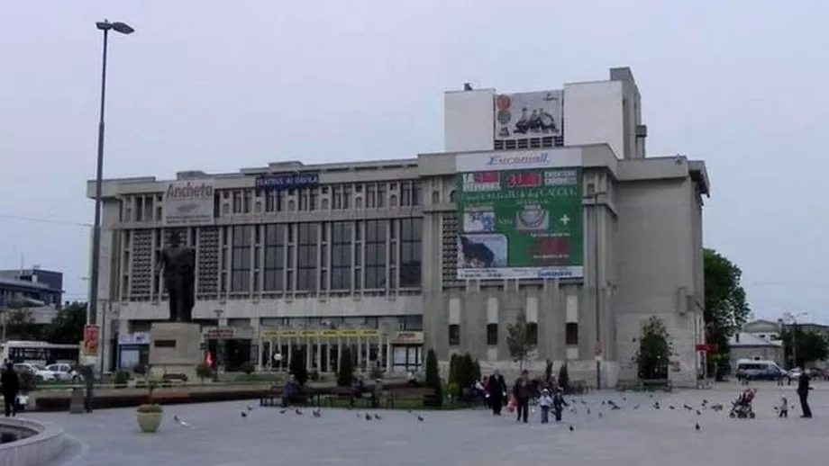 Controale la Teatrul Alexandru Davila din Pitesti Angajatii se plang ca le este pusa viata in pericol Sunt zeci de cazuri de pozitivi