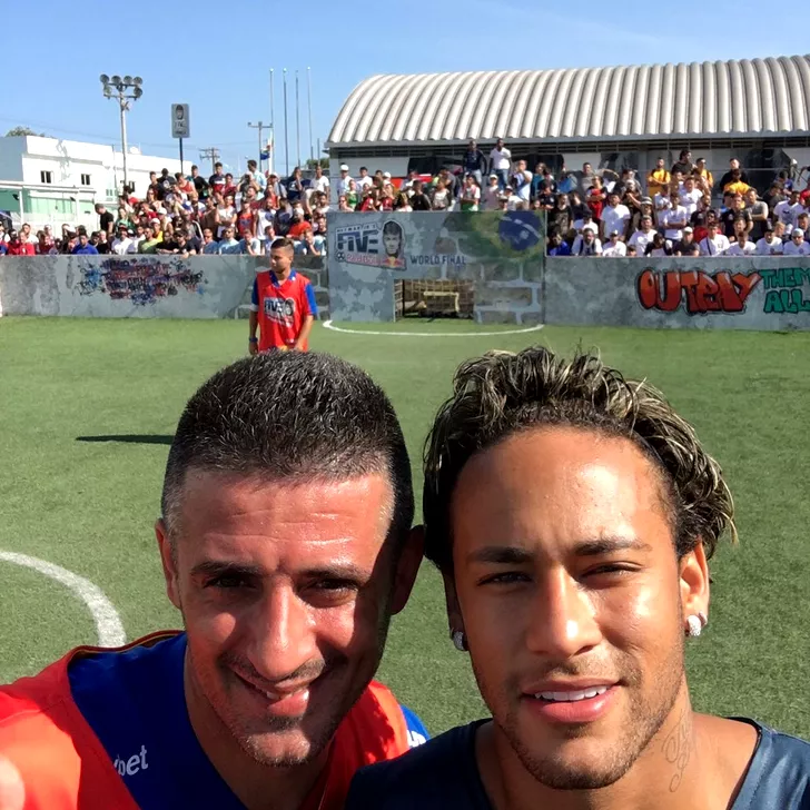 Neymar Jr's FIVE. Interviu cu romanii care s-au duelat cu Neymar (15)