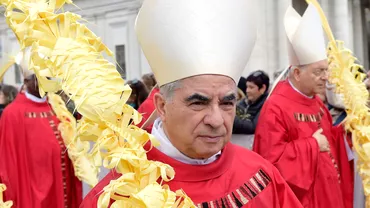 Influent cardinal de la Vatican fost consilier al Papei Francis condamnat pentru coruptie Schemele financiare care lau dus in spatele gratiilor
