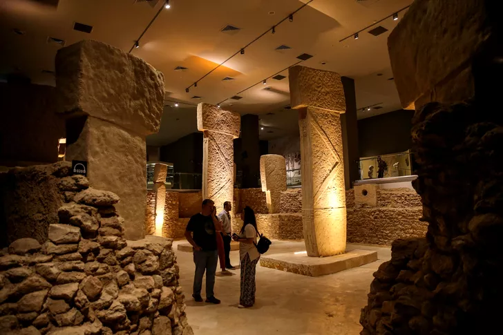 Replici ale sculpturilor de la Gobekli Tepe la Sanliurfa Archeology Museum