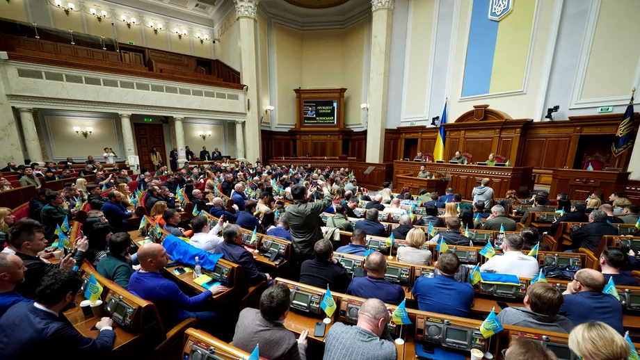 Ucraina interzice Partidul Comunist Legea decomunizarii votata in 2015 a intrat acum in vigoare