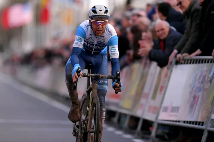 Robbert de Greef la finalul cursei Ronde van Drenthe din 2019 pe care a terminat-o pe locul 2