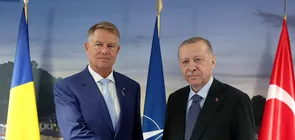 Klaus Iohannis candidat la sefia NATO discutie cu presedintele Turciei Recep Tayyip Erdogan