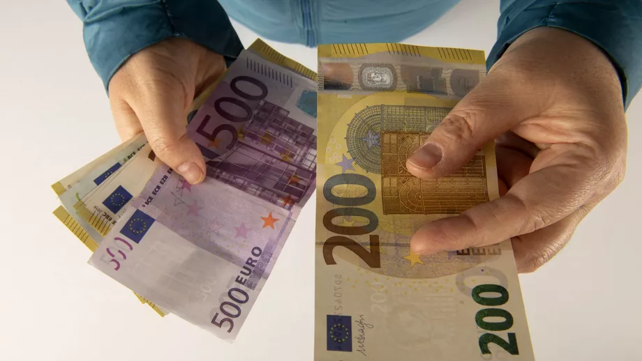 Curs valutar BNR vineri 22 aprilie 2022 Cum va fi cotat un euro la final de saptamana