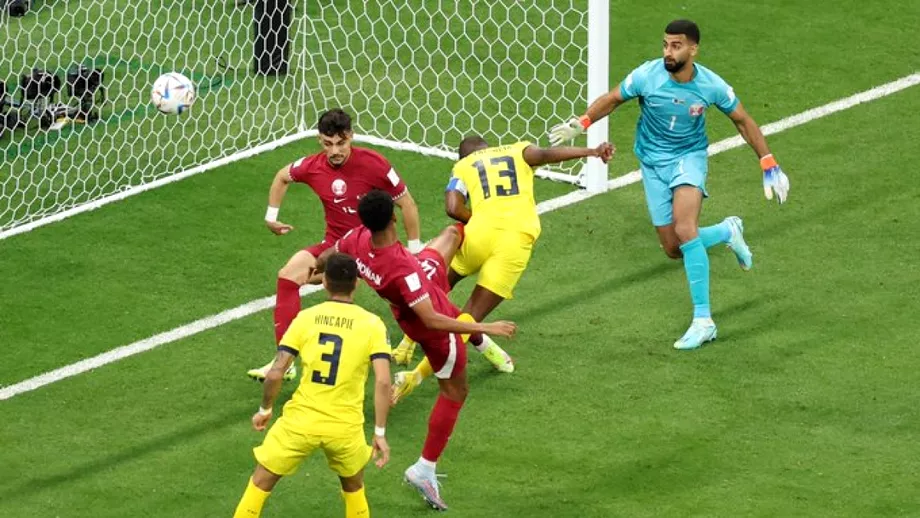 Prima faza controversata de la Cupa Mondiala Qatar salvata de VAR de la primirea unui gol in meciul cu Ecuador Foto