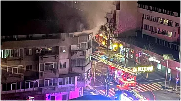 Incendiu cu final tragic la Campina barbat gasit carbonizat in apartament zeci de persoane evacuate
