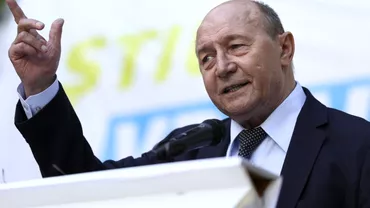 Traian Basescu a fost externat dupa 10 zile de spitalizare Ce iau recomandat medicii