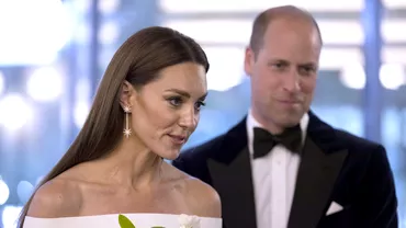 Cat costa rochia purtata de Kate Middleton la premiera filmului Top Gun Maverick La impresionat si pe Tom Cruise Foto