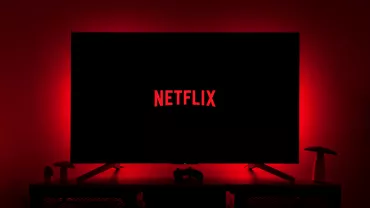 Serialele de pe Netflix care au dat lovitura la primul sezon Au adunat impreuna milioane de ore de vizionare