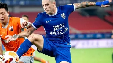 Nicolae Stanciu o noua prestatie excelenta pentru Wuhan Three Towns A dat doua pase de gol si a primit cea mai mare nota din echipa Video