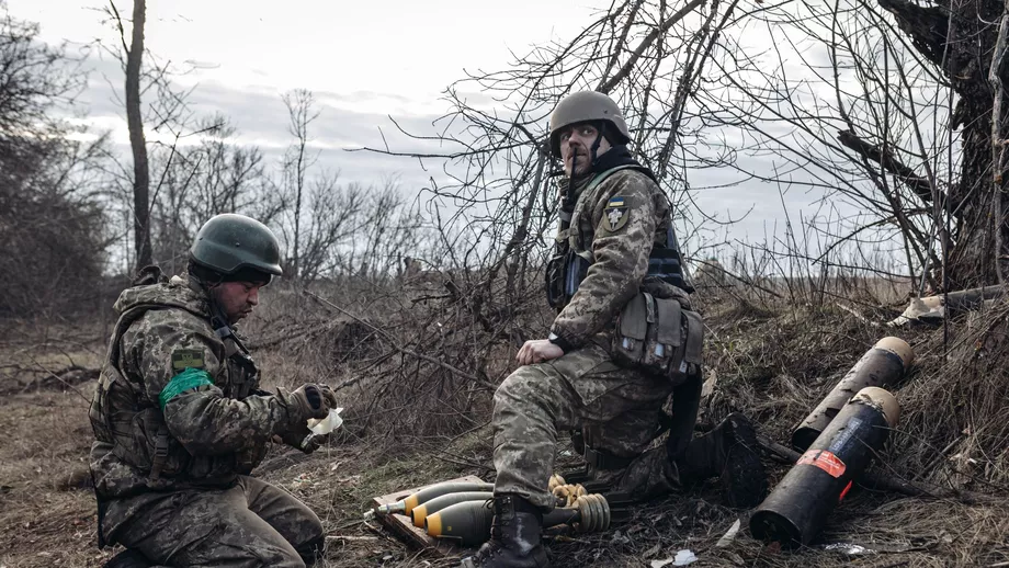 Razboi in Ucraina ziua 333 Rusii au facut exercitii de aparare a Moscovei  Ofensiva masiva in Zaporojie lupte grele la Bahmut si Soledar