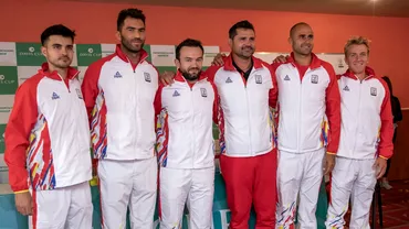 Marius Copil si colegii din echipa de Cupa Davis imbracati de la sponsorul COSR Au oferit cele mai bune preturi