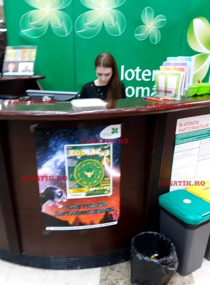 Punctul Loto din sediul central al Loteriei Române, miercuri dimineață: vânzătoarea nu are mască și nici mânuși de protecție sau dezinfectant