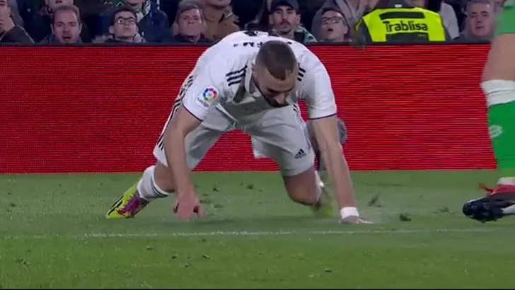 Karim Benzema şi-a rupt degetul. Ce atacanţi sunt pe lista lui Real Madrid
