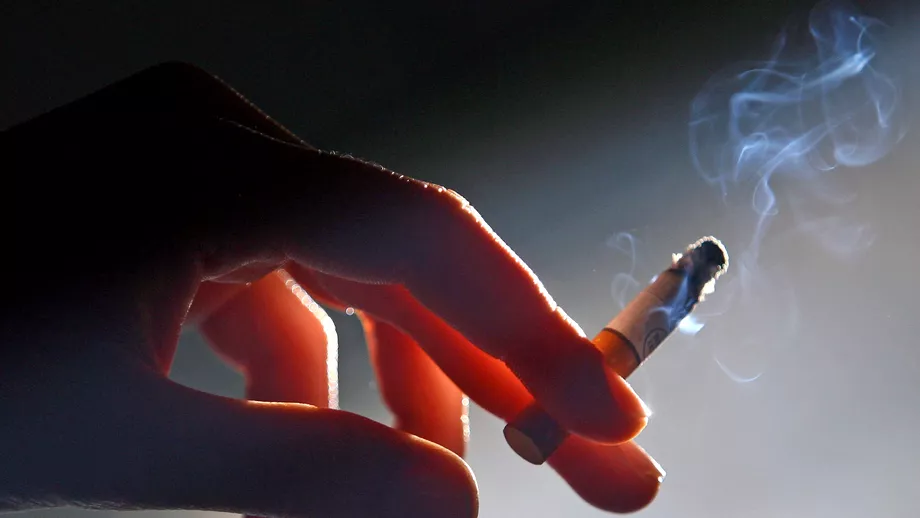 Țara care vrea să elimine fumatul până în 2025. În România, 115 oameni mor zilnic din cauza țigărilor