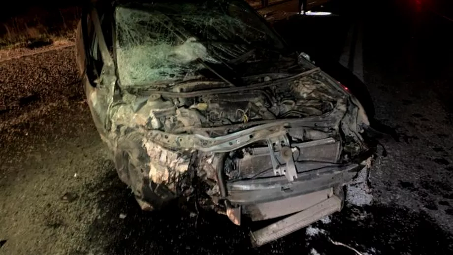 Accident infiorator in Gorj Doi adolescenti au murit dupa ce sau rasturnat cu masina