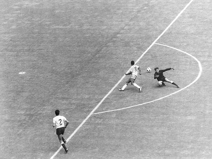 Fotografii rare din fotbal. 17 iunie 1970: Brazilia - Uruguay în semifinalele CM din Mexic. PELE. Și atât, este de ajuns...