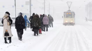 Val de aer polar peste Romania Apar ninsori in Bucuresti Ciclonul care a adus 44 de grade in Suedia loveste si tara noastra