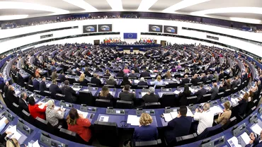Parlamentul European cere Rusiei sa returneze integral Romaniei tezaurul national Rezolutie adoptata de eurodeputati Update