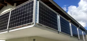 Tara europeana in care oamenii isi pun panouri solare pe balcoane Cat de eficiente sunt de fapt