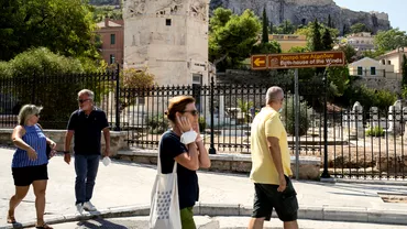 Ce se intampla cu turistii romani care sunt testati pozitiv in Grecia Noi reguli dupa cresterea numarului de infectari