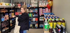 Concurenta serioasa pentru marii retaileri Au inceput sa apara primele supermarketuri low cost cumparatorii sunt incantati
