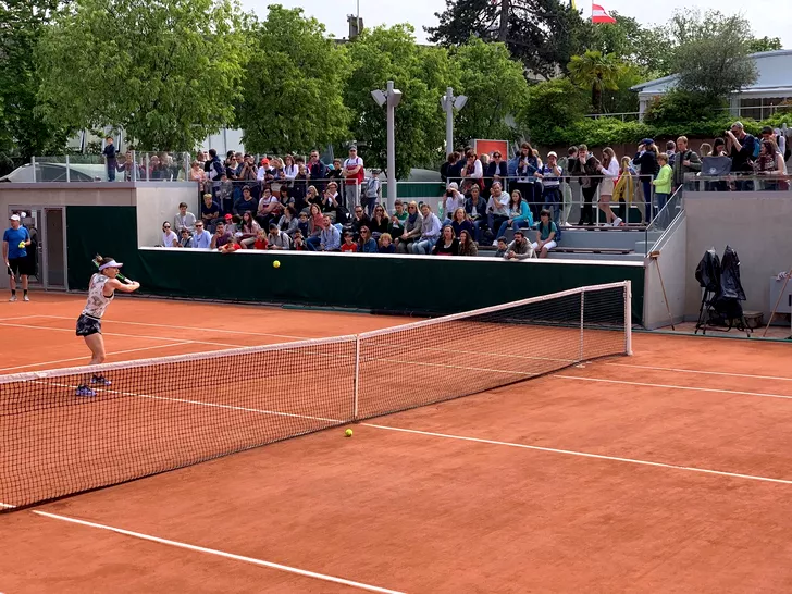 Live Blog Simona Halep la Roland Garros 2019. Simona Halep se antrenează alături de Kasatkina! A umplut tribunele la Paris. FOTO