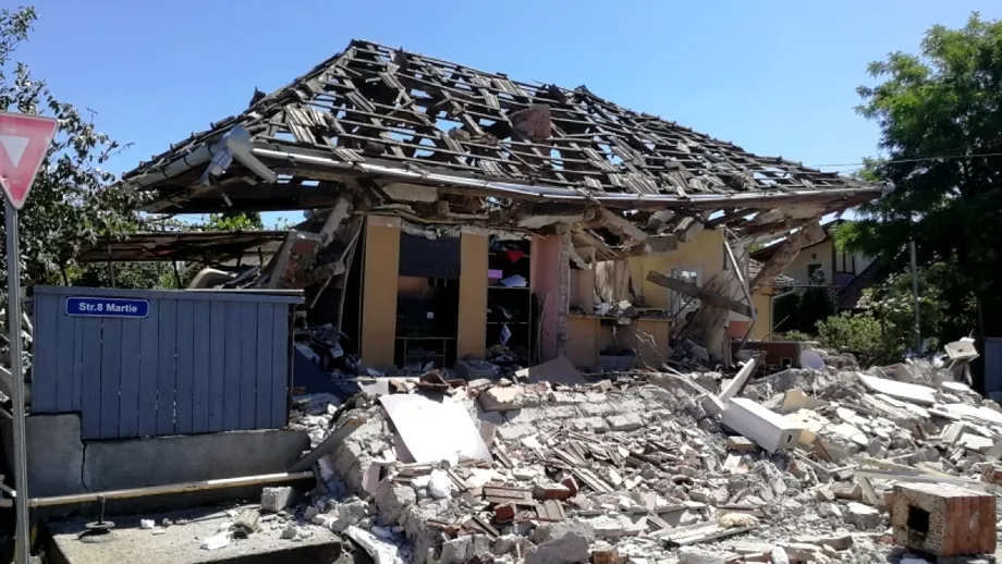 Explozie puternica in judetul Cluj O casa a fost spulberata din temelii