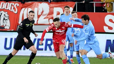 Dinamo  FC Voluntari decis in minutul 90 din penalty Istvan Kovacs refuzase din cabina VAR o lovitura de pedeapsa ceruta de caini
