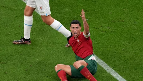 Cristiano Ronaldo criticat din toate partile in timpul Cupei Mondiale Eu nu las transfera Poate face echipa de ras la nivel global