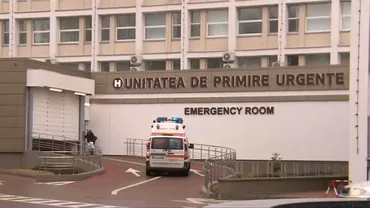 Operatie miraculoasa la Spitalul Judetean Suceava Victima de 20 de ani sar fi injunghiat singura in piept
