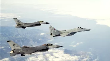Exercitiu organizat de NATO cu zeci de avioane la Constanta Simularea unui atac asupra teritoriului aliat in primplan