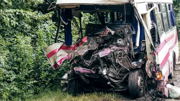 Un nou accident cumplit in Bulgaria Patru adulti si 17 copii transportati la spital