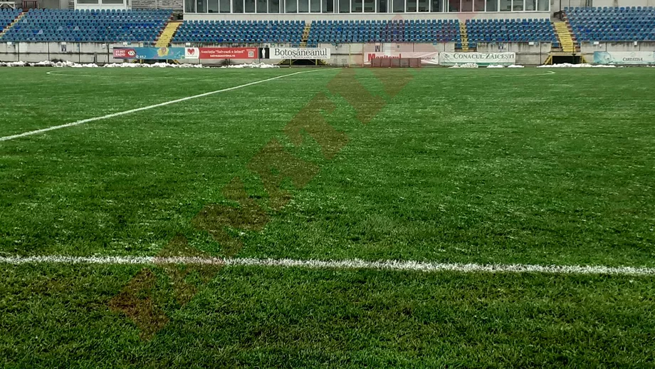Cum arata terenul de la Botosani cu cateva ore inainte de meciul cu FCSB Foto exclusiv