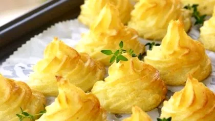 Cum se prepară celebra rețeţă franțuzească „Duchess Potatoes”. Cartofii ducesei, garnitura perfectă pentru...