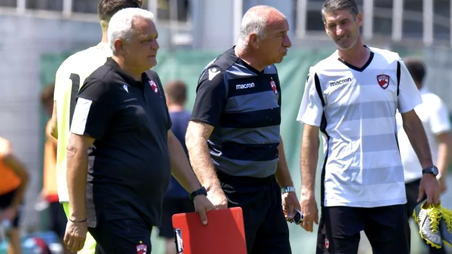 Iulian Mihaescu acuze dupa ce Ovidiu Burca a fost numit antrenorul lui Dinamo Domnii Zavaleanu si Vlad nici macar nu miau dat un telefon
