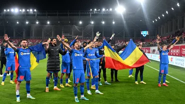 Jucatorii de la FCSB criticati ca sau bucurat cu steagul Romaniei la finalul meciului cu Sepsi Scanteia care poate degenera