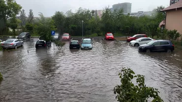 Inundatii de proportii la Cluj Acuze dure la adresa autoritatilor dupa potop Oameni care traiesc in acvariu