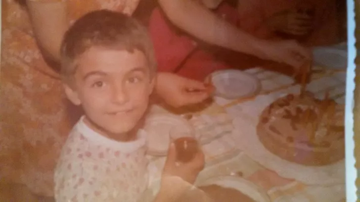 Mihai Mărgineanu în copilărie. Sursă foto: Arhivă personală
