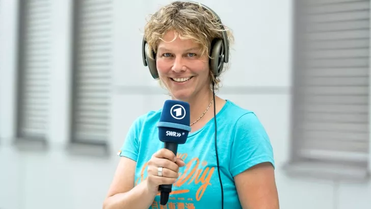 Julia Metzner, prima femeie care va comenta o finală de Campionat European