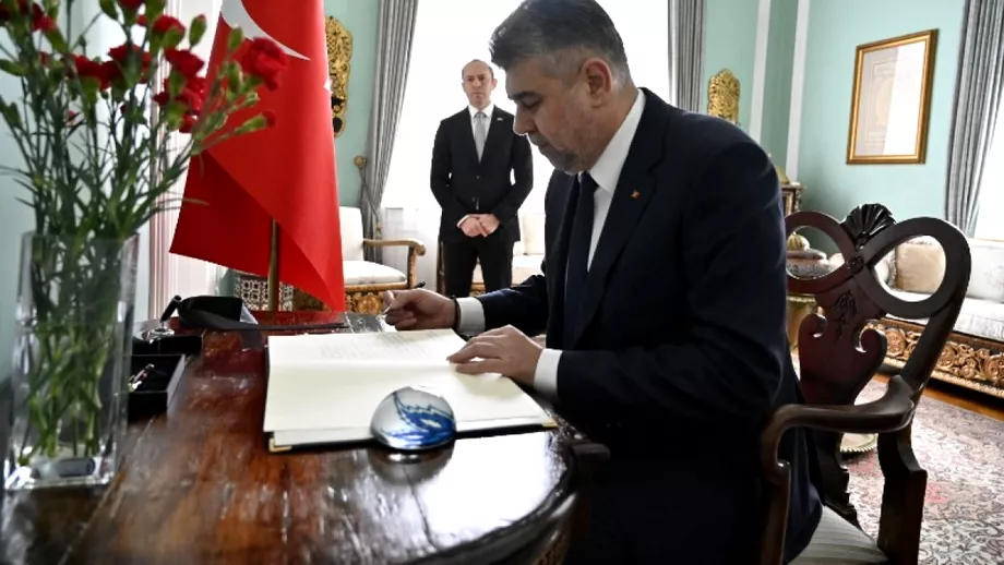 Marcel Ciolacu a mers la Ambasada Turciei si a semnat in Cartea de condoleante Mesajul de solidaritate transmis de presedintele PSD