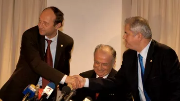 Adrian Nastase la batut pe Traian Basescu in scara blocului Totul a plecat de la faptul ca fostul presedinte al Romaniei era baut