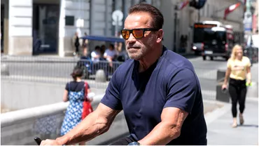 Arnold Schwarzenegger implicat intrun accident auto Patru masini au fost avariate si o persoana a ajuns la spital