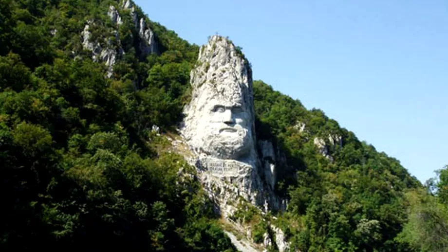 Statuia lui Decebal de pe Dunare in TOP 5 din lume alaturi de Statuia Libertatii
