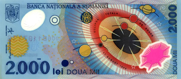 Bancnota de 2.000 de lei, emisă pentru celebrarea eclipsei din 1999. Sursa foto: Trisku, Wikipedia.